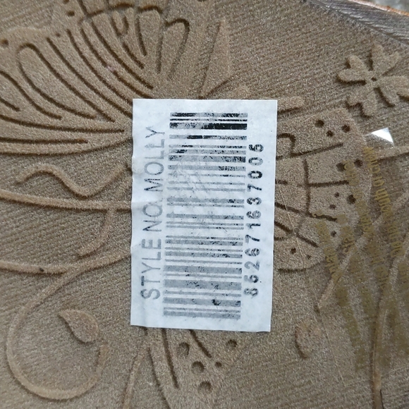 Luo Luo Molly Faux Rhinestone Thong Flip Flop Sandals - Picture 6 of 12